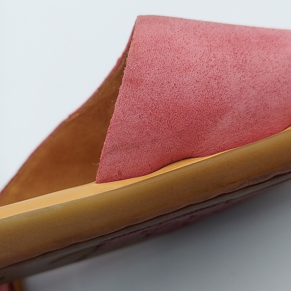 Born Women's Pink Suede Slide Sandals Women's Size 7 - Picture 8 of 11